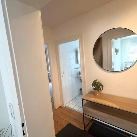 Bege Workhub Retreat