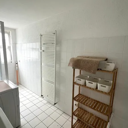 Bege Workhub Retreat *