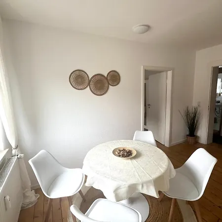 Apartment Bege Workhub Retreat