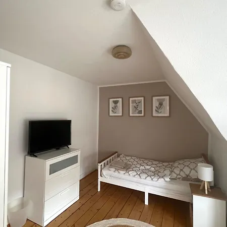 Bege Workhub Retreat Apartment Duisburg